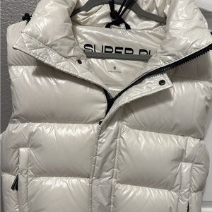 Super Puffer Vest in Cream
